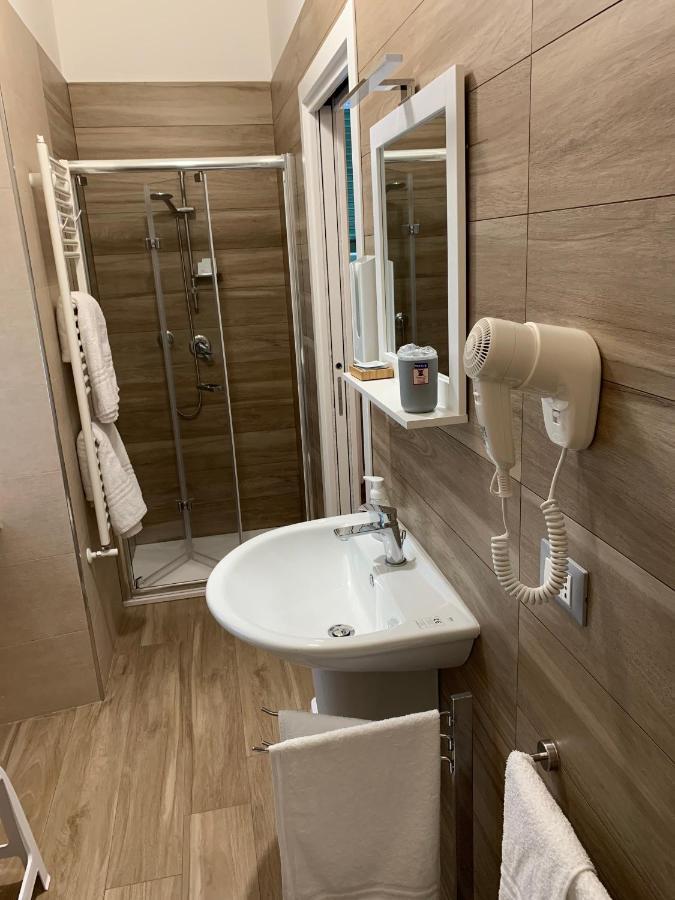 B&B Piano Romano -Con Parcheggio Privato Gratuito- Foggia Exterior foto
